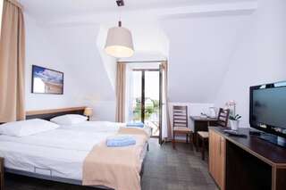 Комплексы для отдыха с коттеджами/бунгало Seo Rewal Реваль Двухместный номер с 1 кроватью и балконом-2