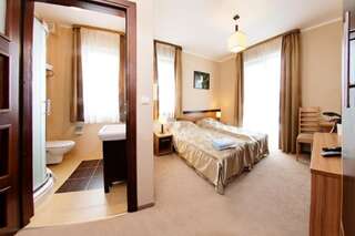 Комплексы для отдыха с коттеджами/бунгало Seo Rewal Реваль Двухместный номер с 1 кроватью и балконом-13